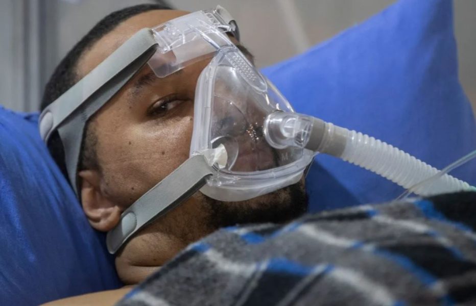 No están vacunados el 92% de intubados por Covid-19 en Baja California