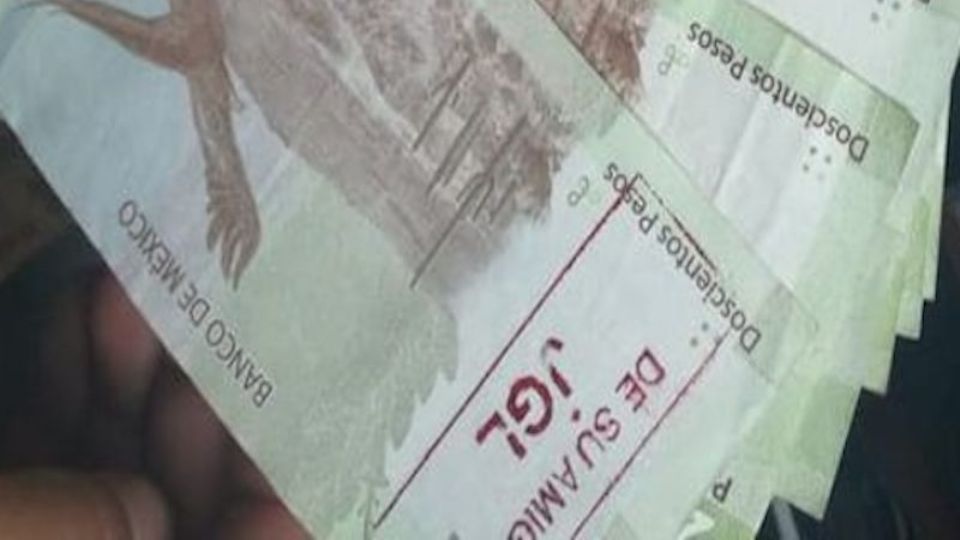 Circulan en Culiacán billetes con supuestas iniciales de ‘El Chapo’