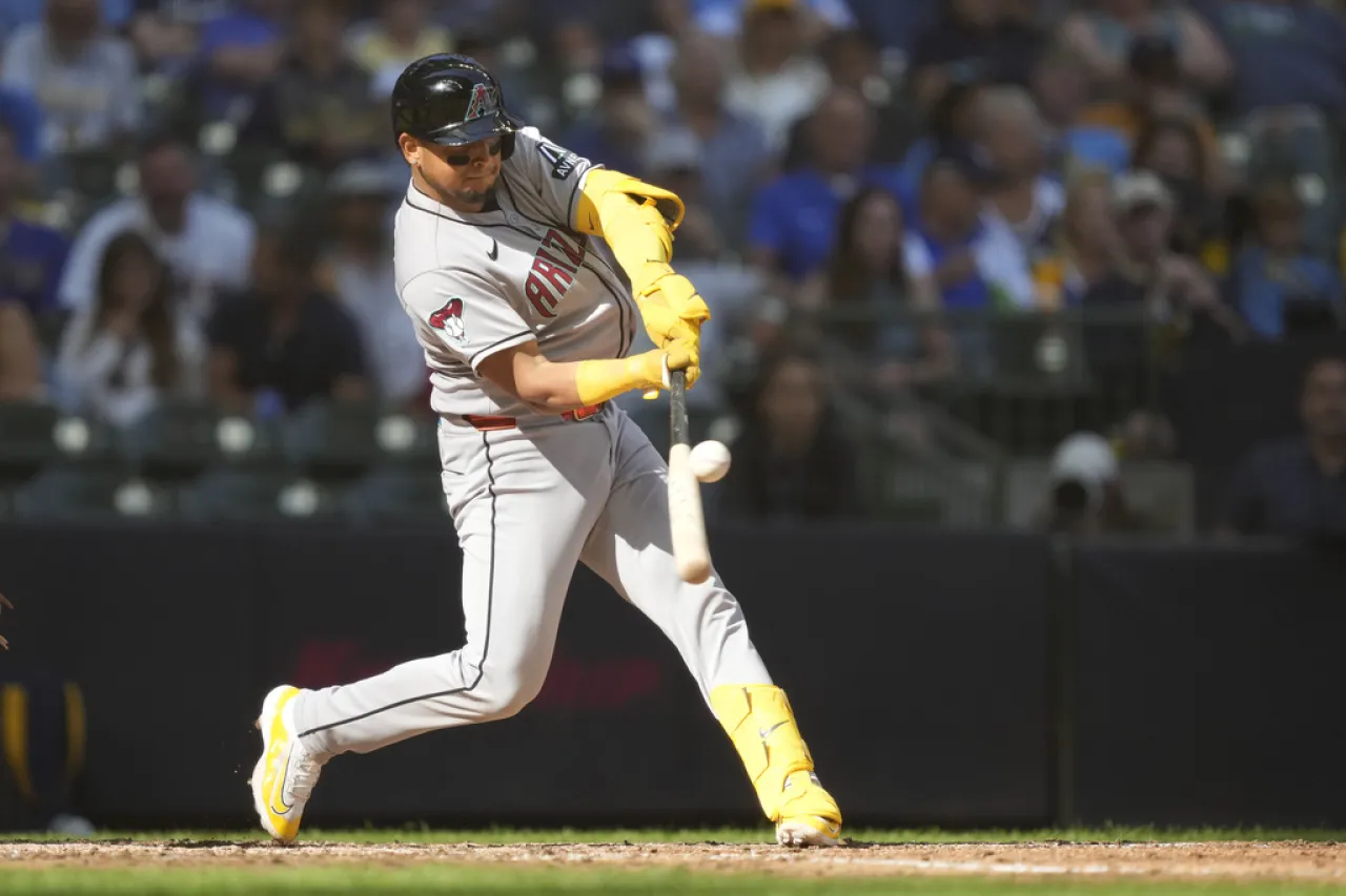 Vencen Diamondbacks a Cerveceros