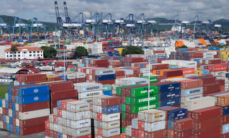 Resiliente ante los aranceles de Trump, la economía mundial crecerá 3,2% este año