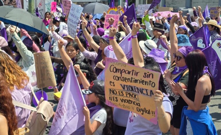 Toluca se tiñe de violeta: el 8M más multitudinario marca un hito en la lucha feminista